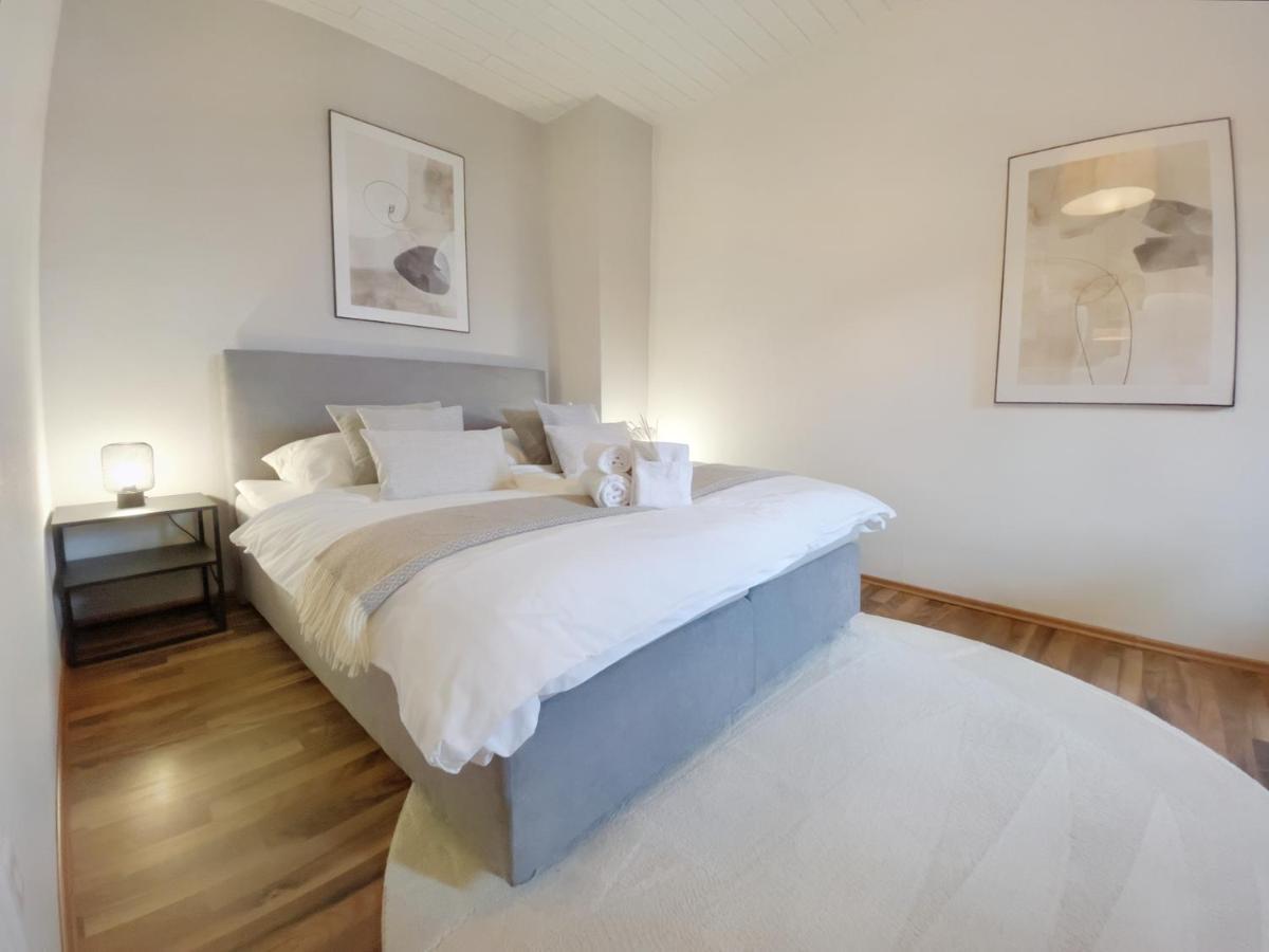 Milpau Recklinghausen1 - Modernes Und Zentrales Premium-Apartment Mit Queensize-Bett, Netflix, Nespresso, Smart-Tv Und Privatparkplatz Extérieur photo