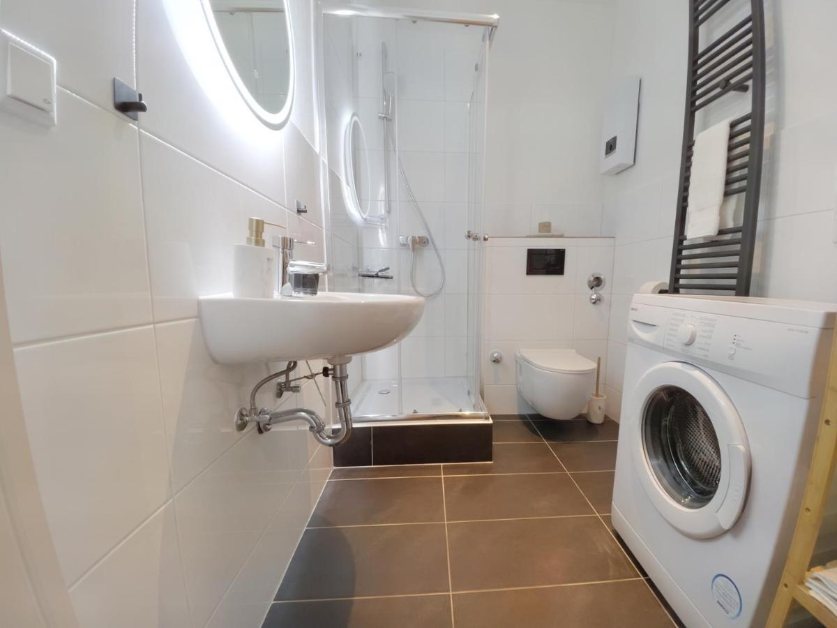 Milpau Recklinghausen1 - Modernes Und Zentrales Premium-Apartment Mit Queensize-Bett, Netflix, Nespresso, Smart-Tv Und Privatparkplatz Extérieur photo
